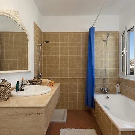Villa Rosa Mojones Tres By Plus Puerto del Carmen (Lanzarote)