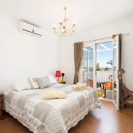 Rosa Mojones Tres By Plus Villa Puerto del Carmen (Lanzarote)